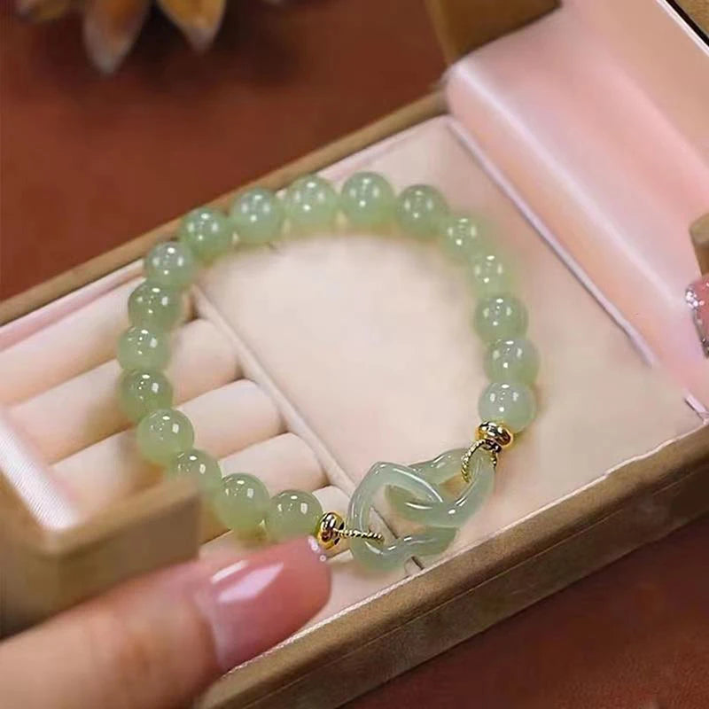 Natural Jade Bead Bracelet for Mom – Heart Charm Mother’s Day Jewelry Gift