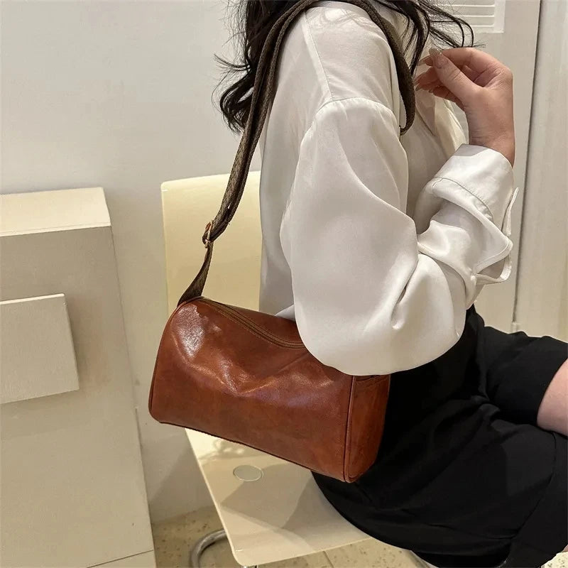 Women's Vintage PU Leather Handbag – Travel & Casual Use