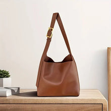 Load image into Gallery viewer, Versatile Women&#39;s PU Leather Shoulder Bag for Work
