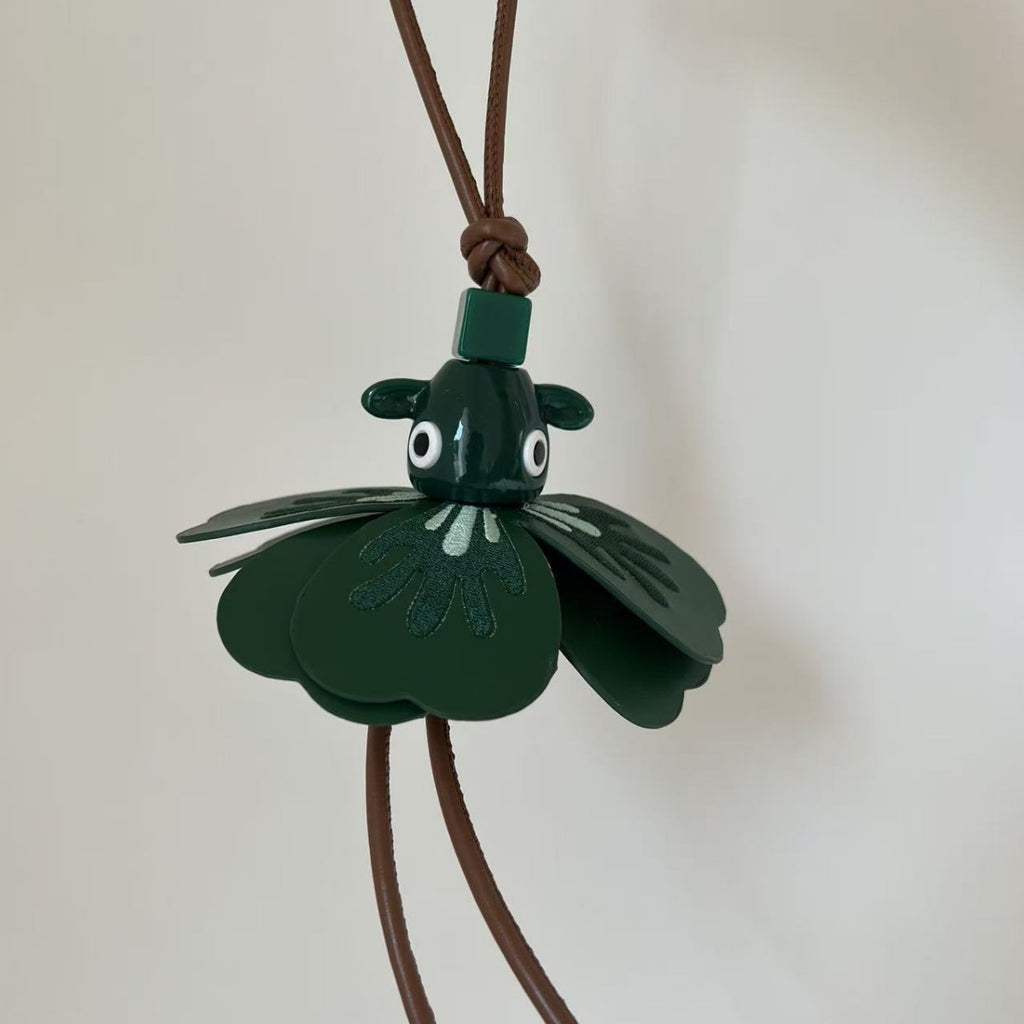 Cute Elf Tassel Doll Bag Pendant – Fashionable and Adorable Bag Accessory