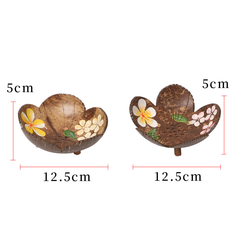 Bloom & Drain – Handcrafted Coconut Shell Floral Soap Dish
