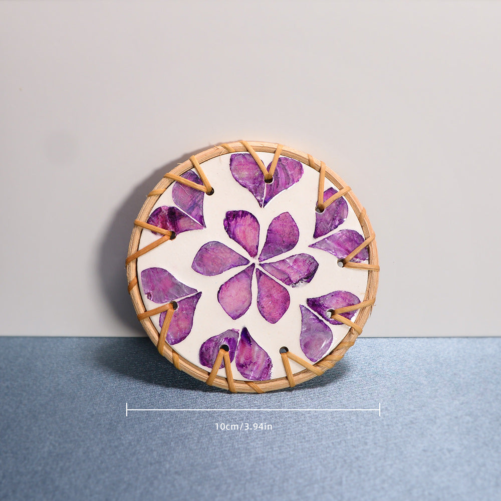 Creative Painted Shell Insulation Pad – Artisan-Crafted Heat Protection for Your Home