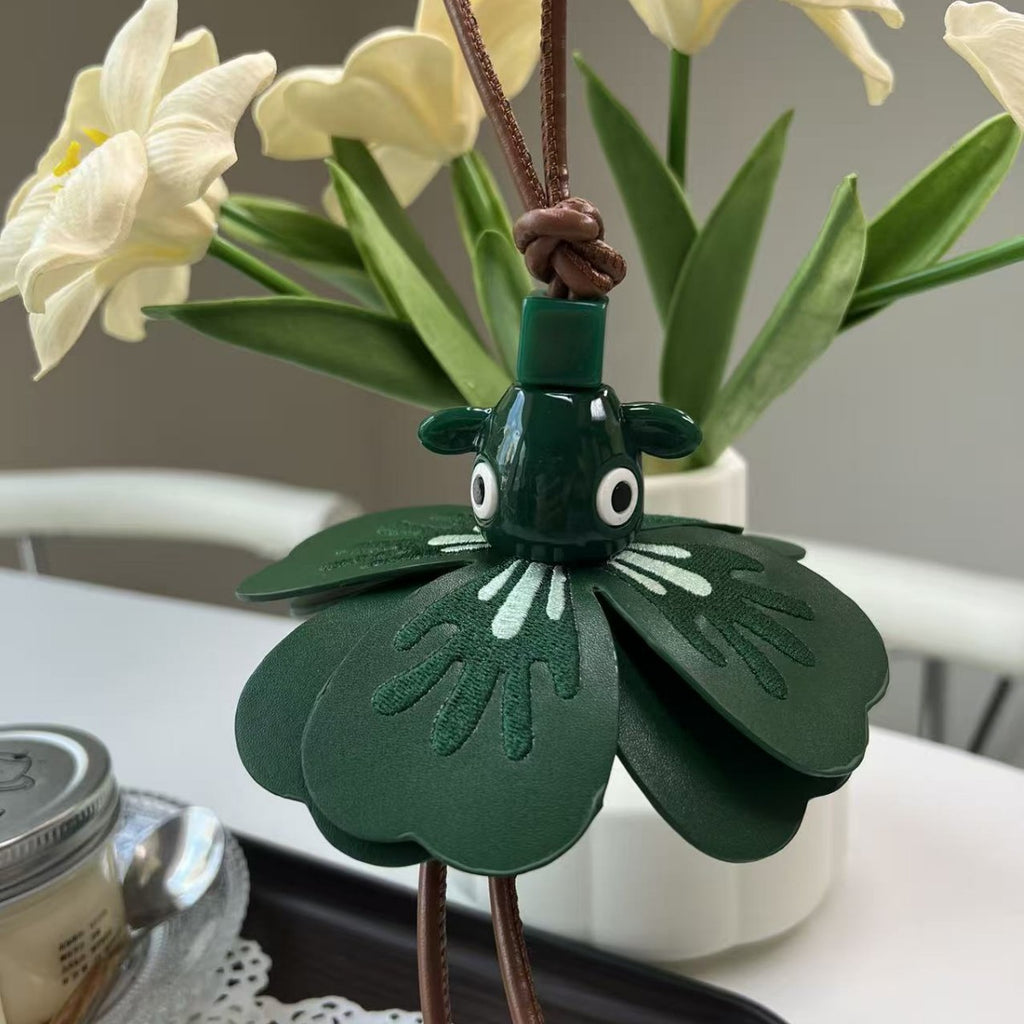 Cute Elf Tassel Doll Bag Pendant – Fashionable and Adorable Bag Accessory